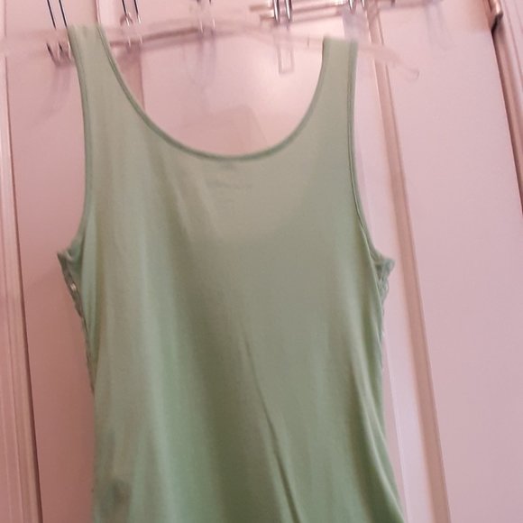 Old Navy Soft Jade-Light Green sequin tank top size Medium - Picture 5 of 7